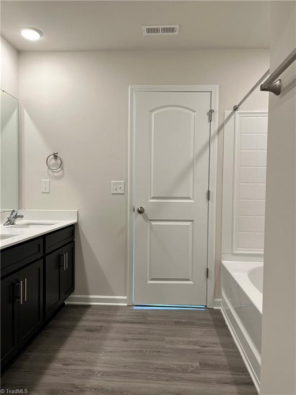 100 Longview Street Property Photo 9