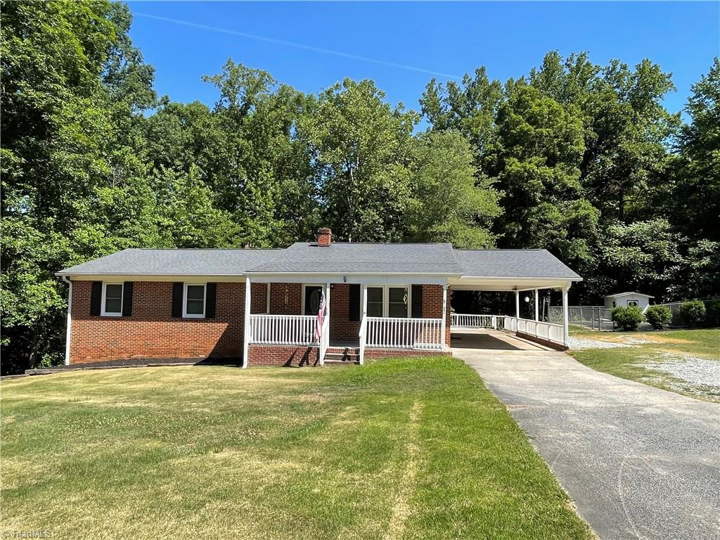 5802 Mendenhall Road Property Photo 1