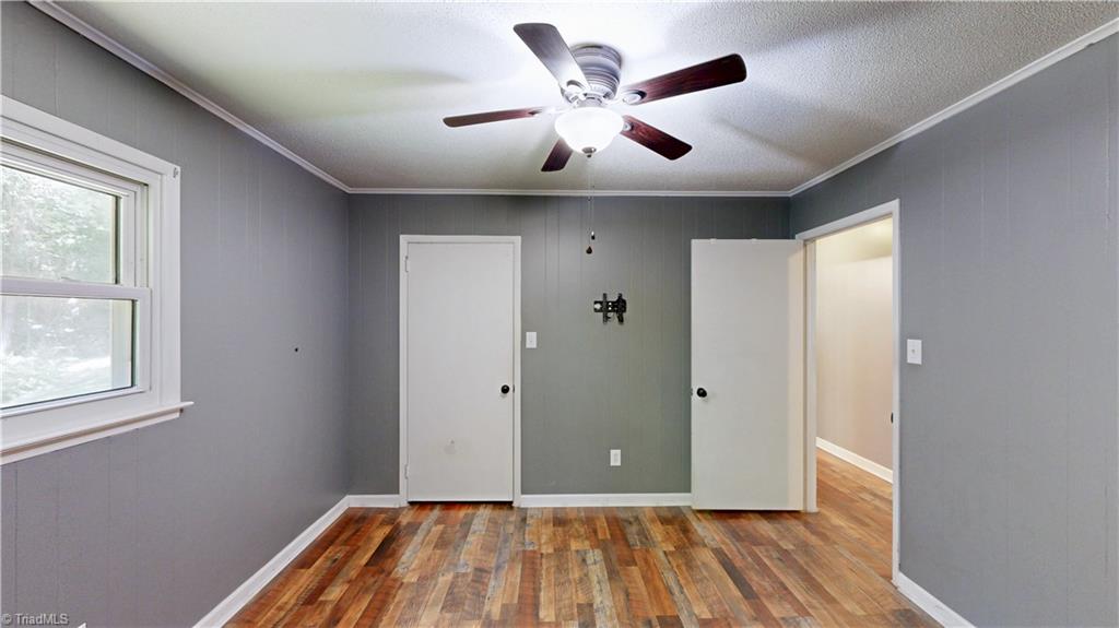 5802 Mendenhall Road Property Photo 17