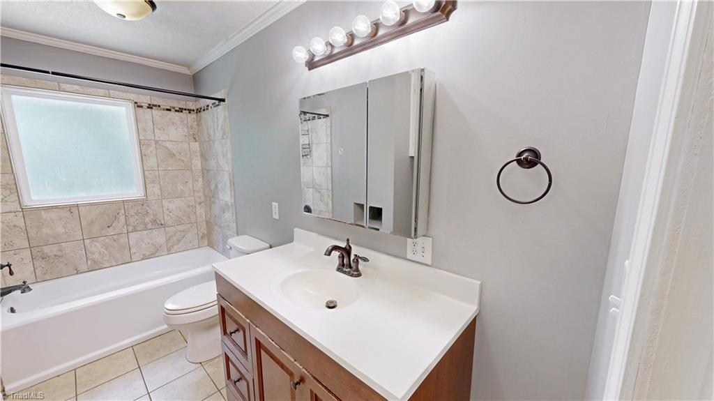 5802 Mendenhall Road Property Photo 19