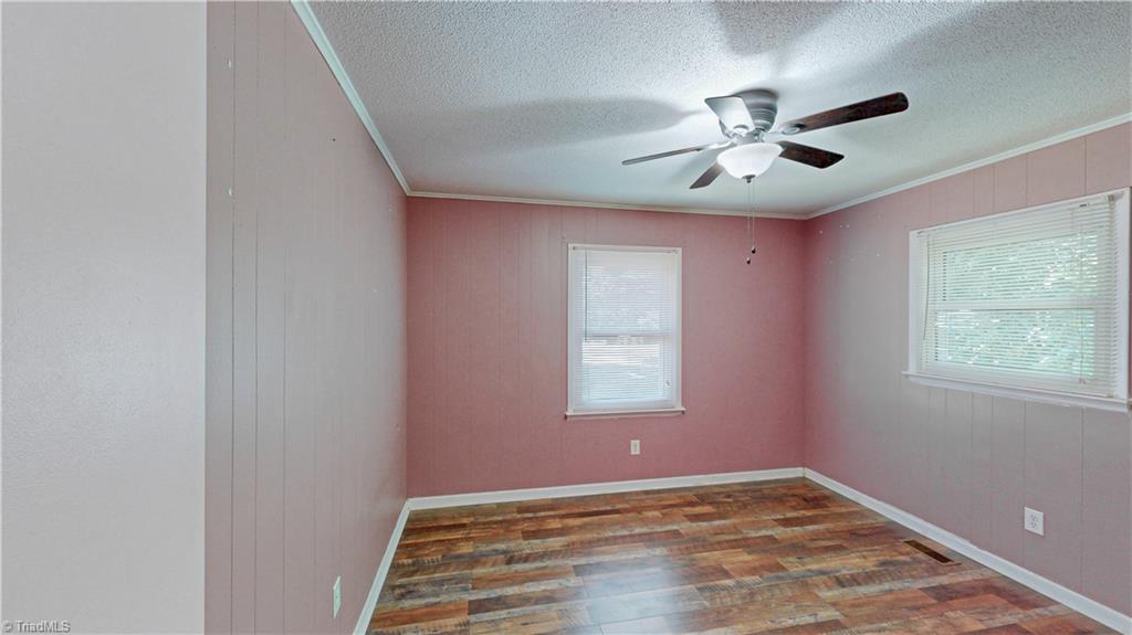 5802 Mendenhall Road Property Photo 21
