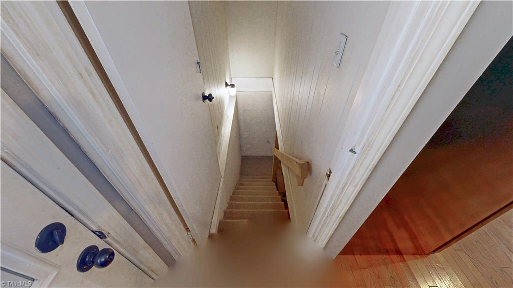 5802 Mendenhall Road Property Photo 27