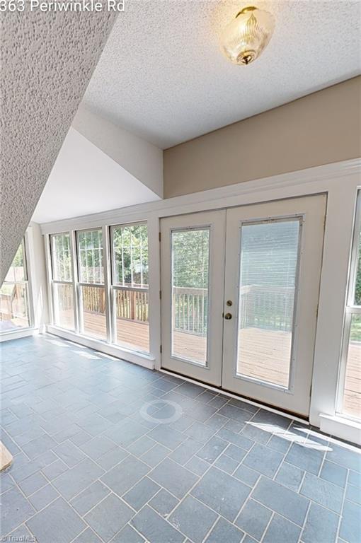 363 Periwinkle Road Property Photo 18