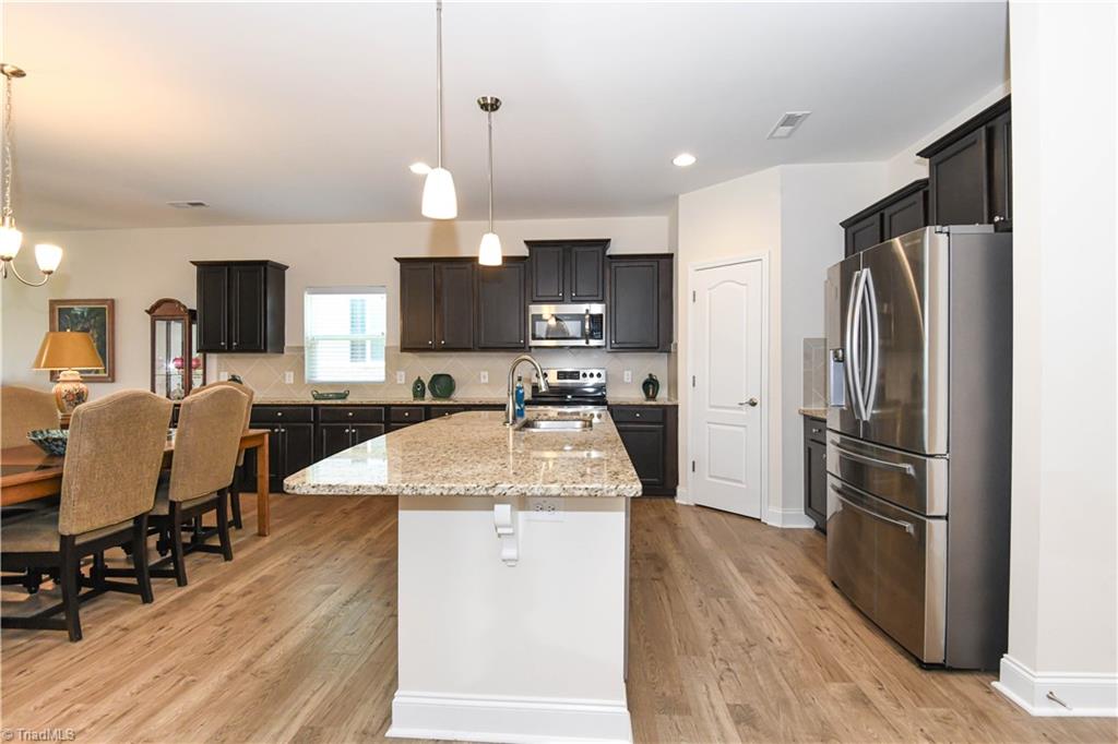 1629 Coopers Hawk Drive Property Photo 10