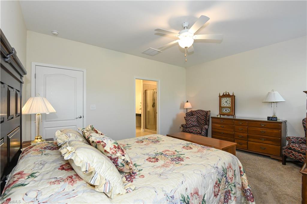 1629 Coopers Hawk Drive Property Photo 19