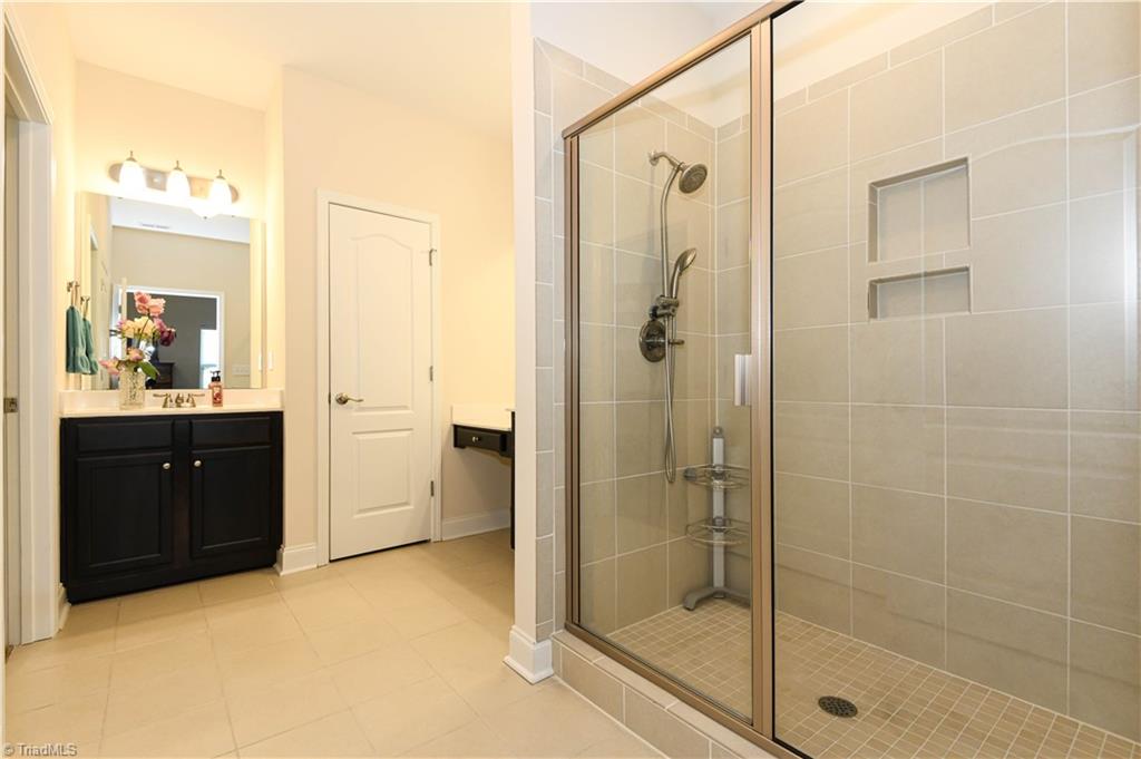 1629 Coopers Hawk Drive Property Photo 20