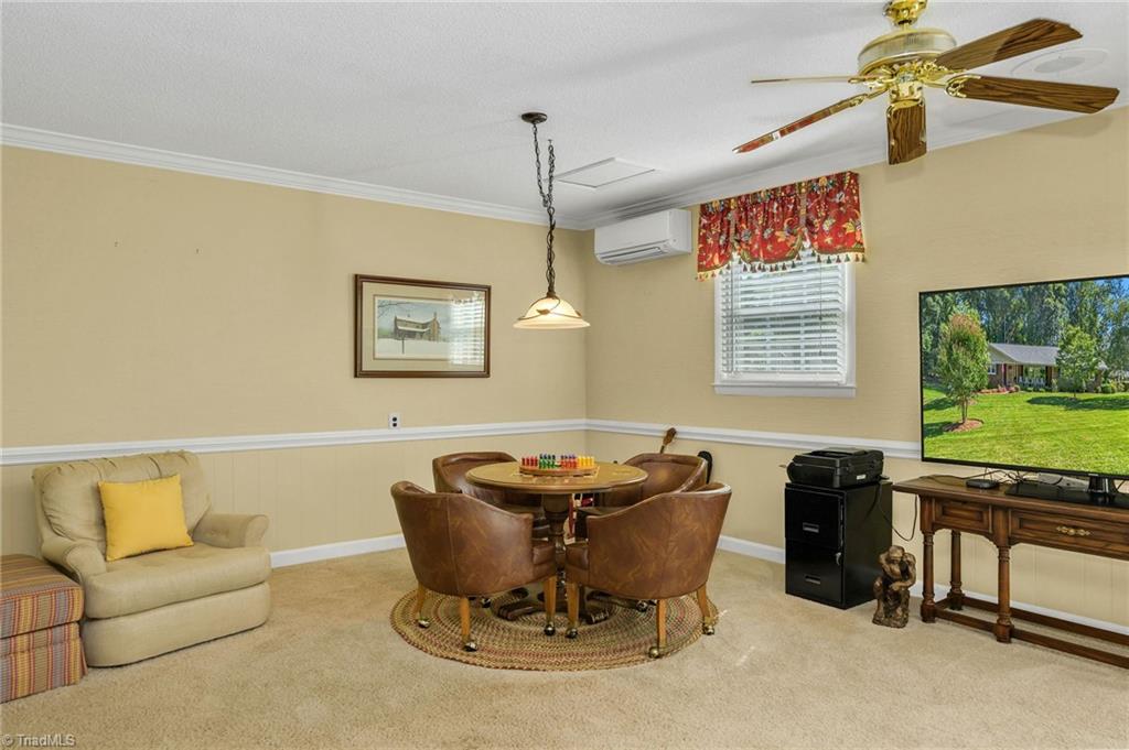 350 Laurelwood Drive Property Photo 7