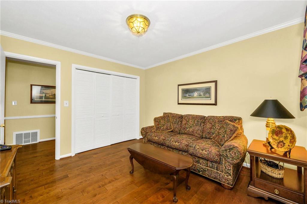 350 Laurelwood Drive Property Photo 19