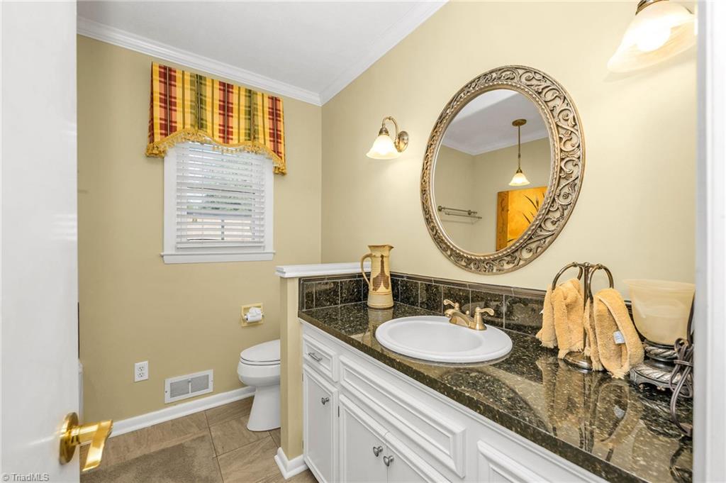 350 Laurelwood Drive Property Photo 20