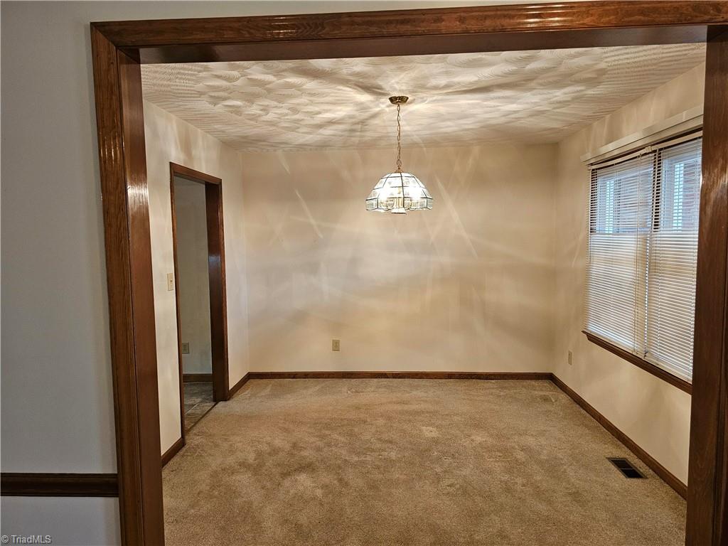 5712 Holly Grove Road Property Photo 7