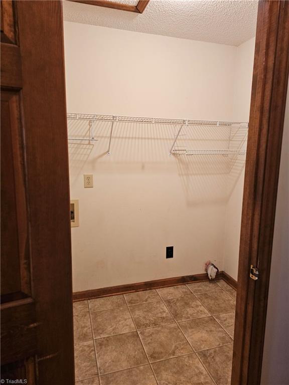 5712 Holly Grove Road Property Photo 10