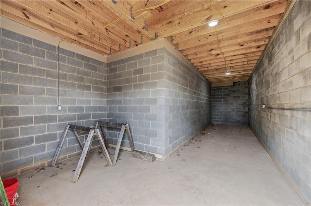 99 Moore Lane Property Photo 48