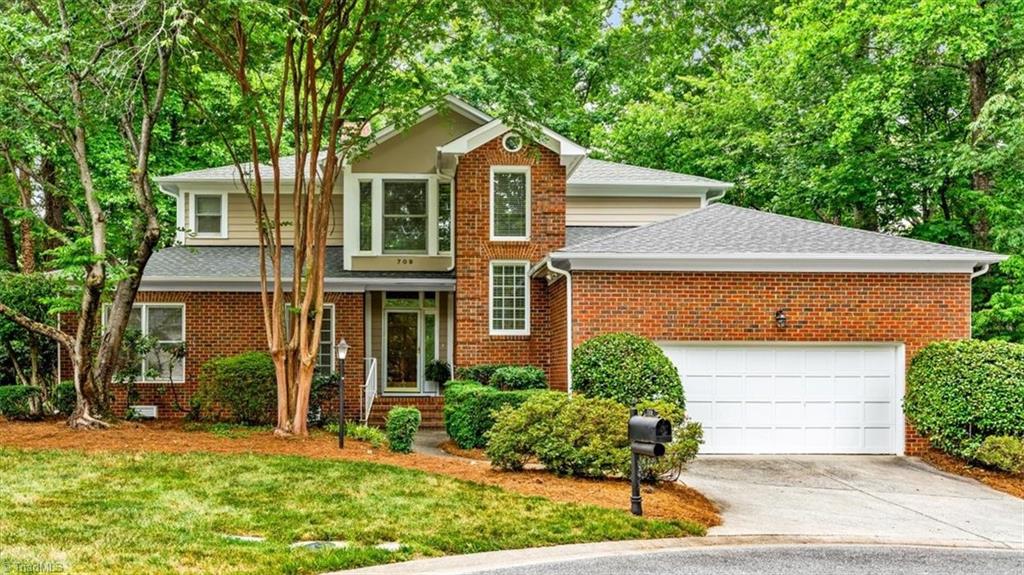 709 Bruton Place N Property Photo 1