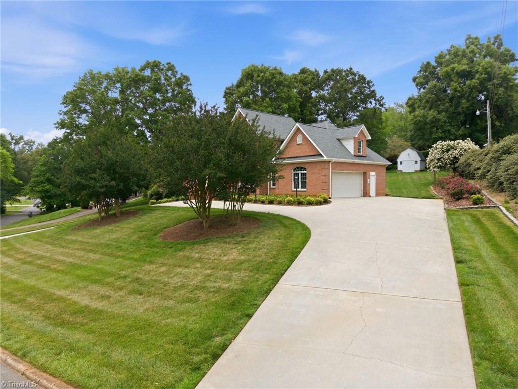 540 Hickory Drive Property Photo 4