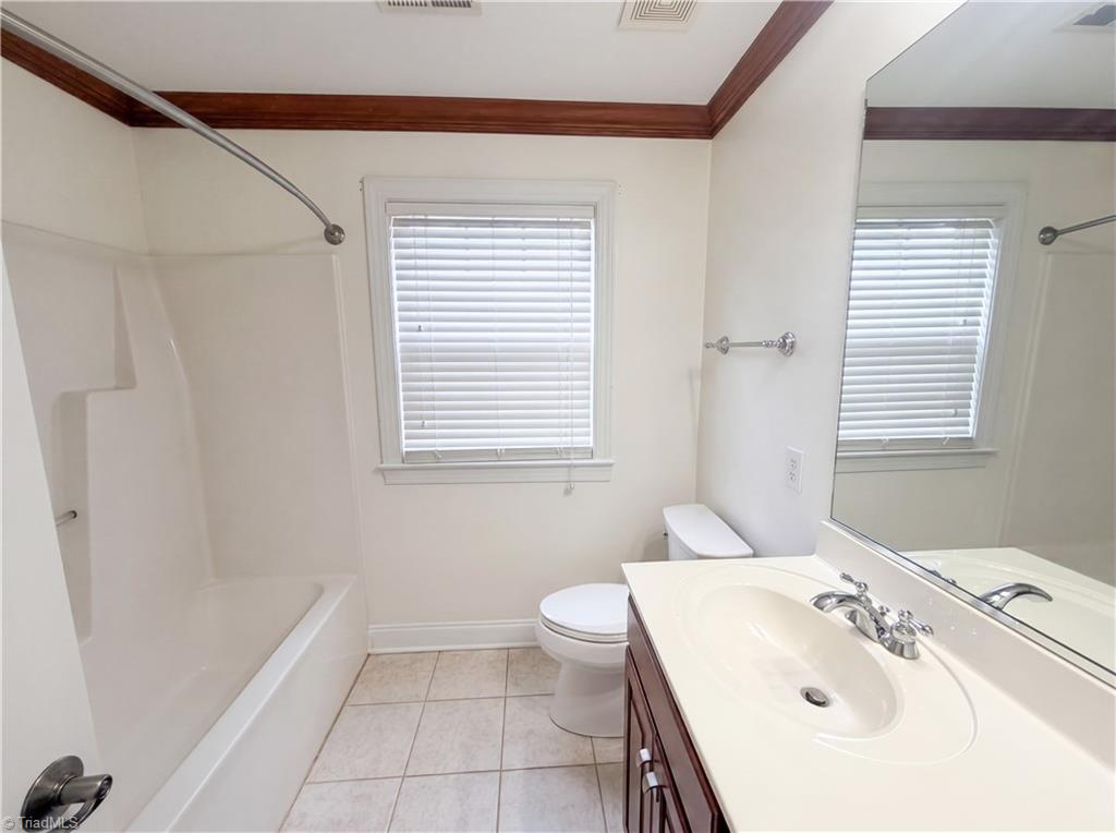 7791 Newhaven Drive Property Photo 27