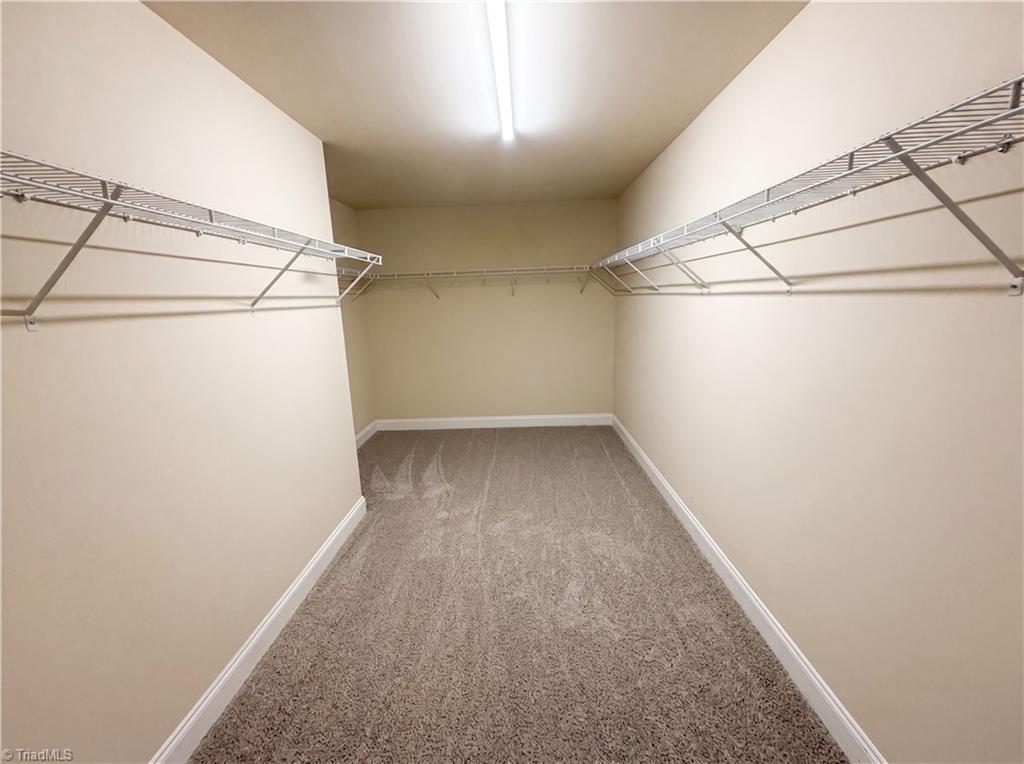 7791 Newhaven Drive Property Photo 30