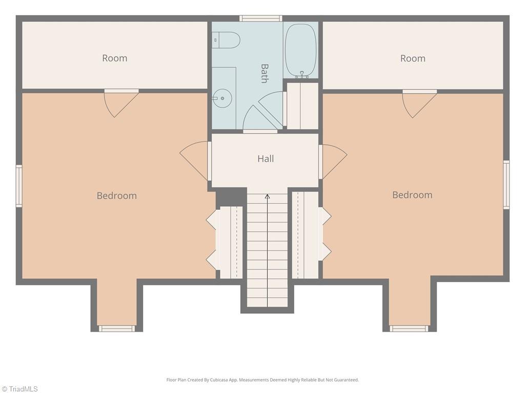 310 Yale Street Property Photo 4