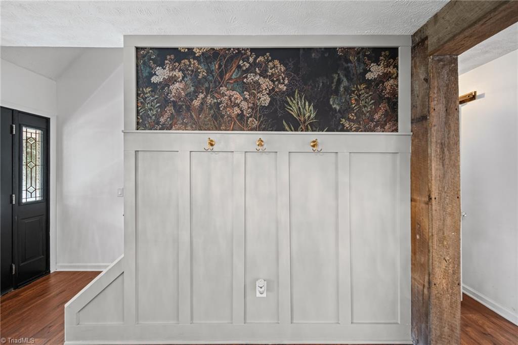 310 Yale Street Property Photo 16