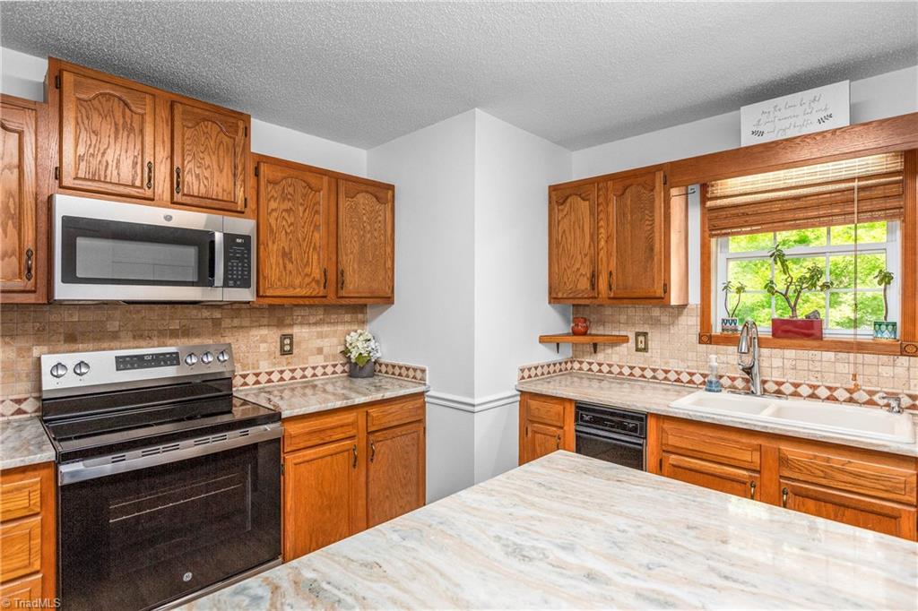 209 Millstone Drive Property Photo 14