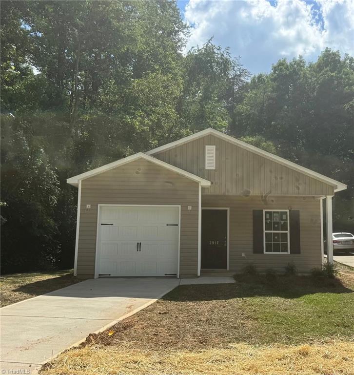2912 Bainbridge Drive Property Photo 1