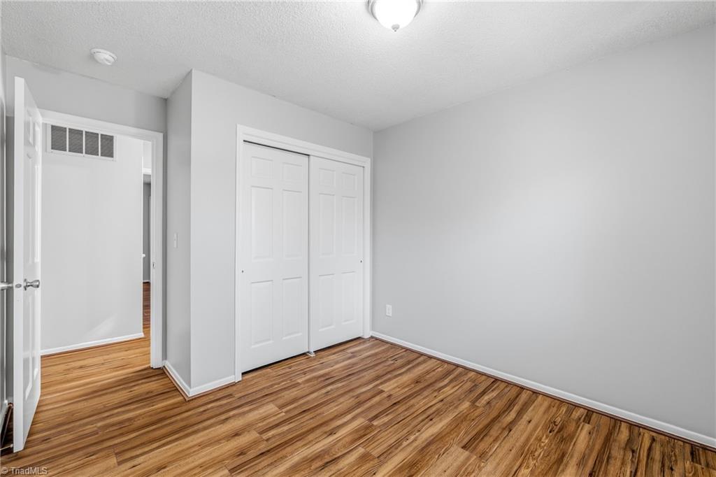 3229 Regents Park Lane # A Property Photo 22