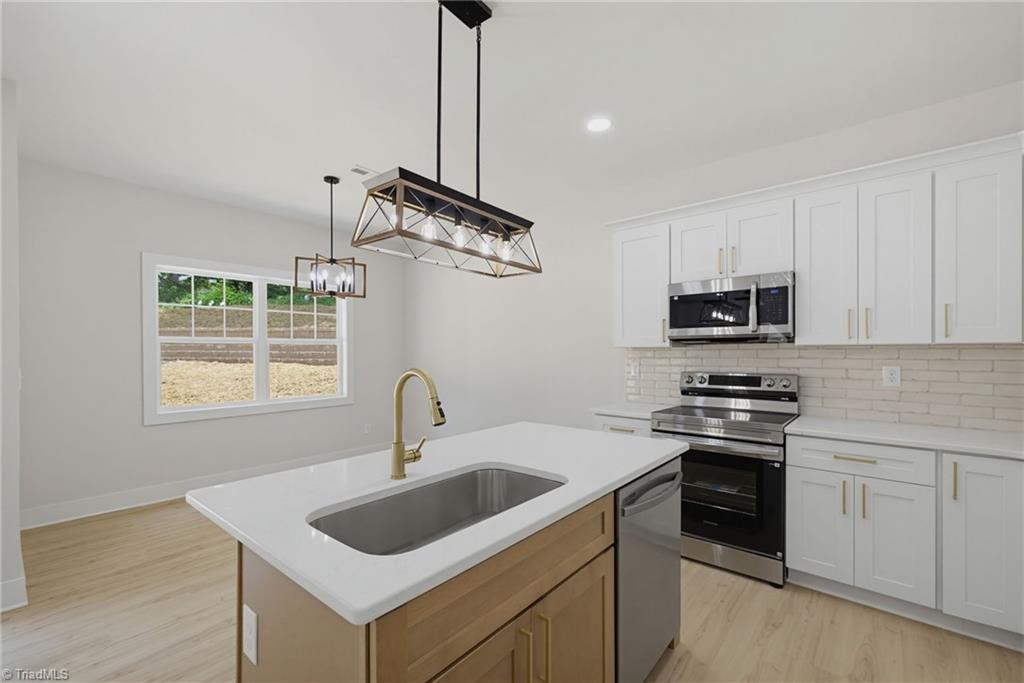 311 Lily Drive Property Photo 10