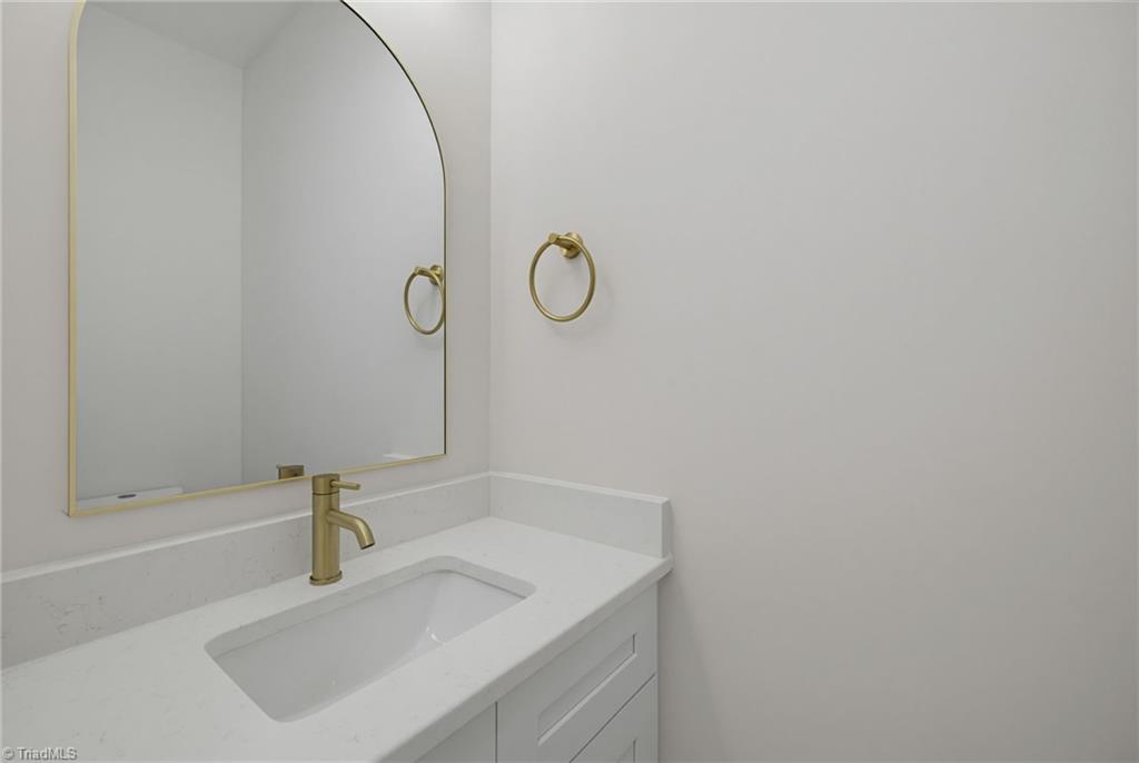 311 Lily Drive Property Photo 15
