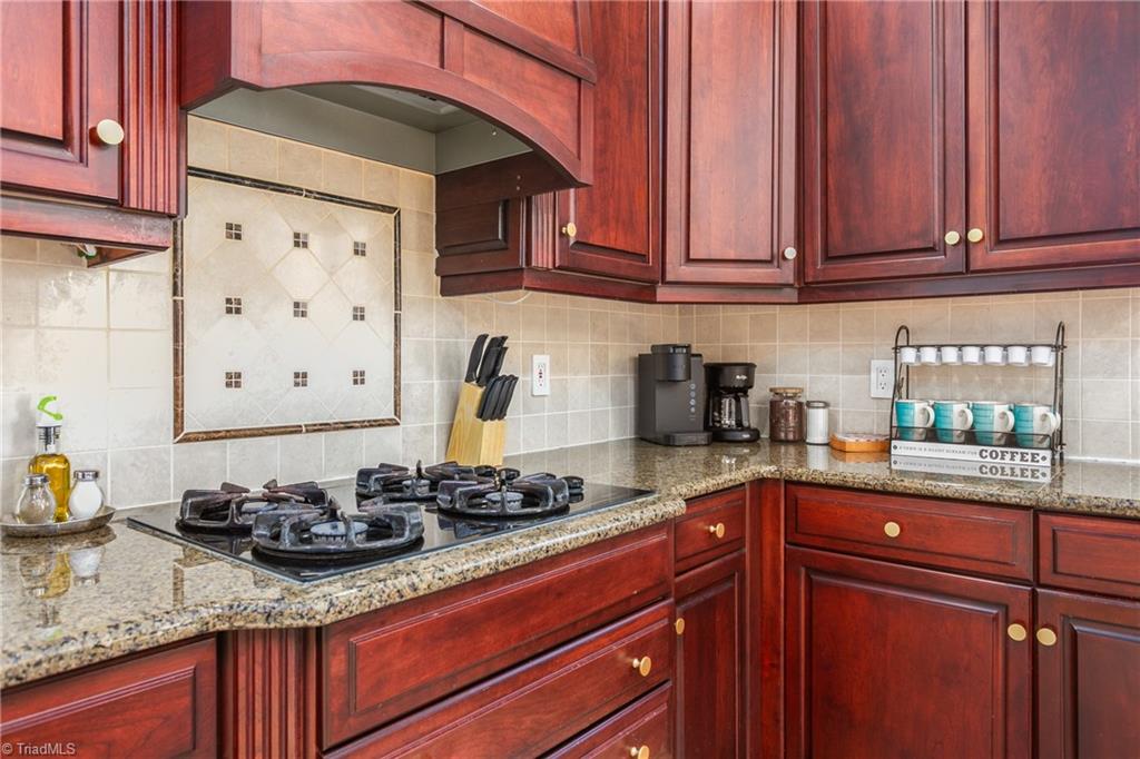 6003 Morganshire Drive Property Photo 12