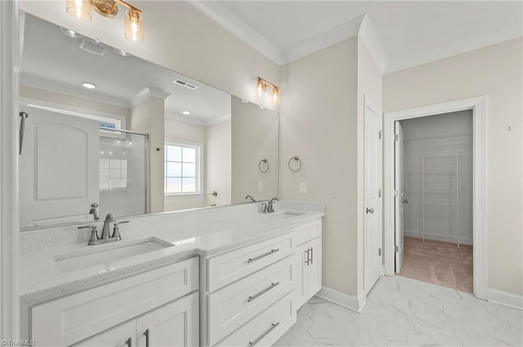 231 Cool Run Property Photo 16