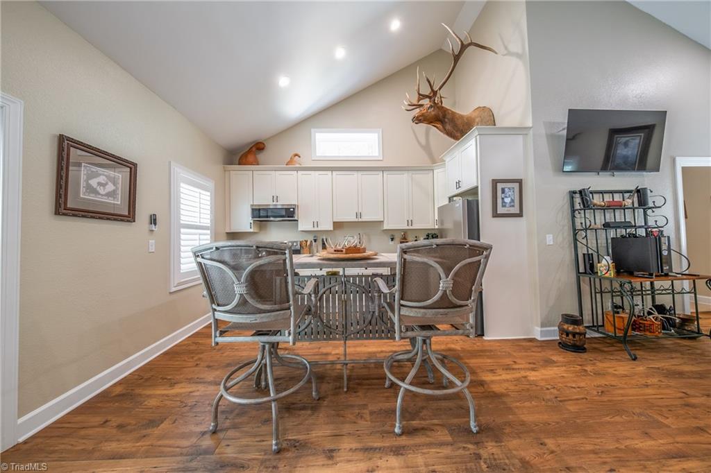 1325 Doyle Cromer Road Property Photo 12