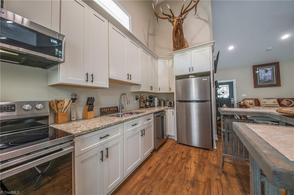 1325 Doyle Cromer Road Property Photo 13