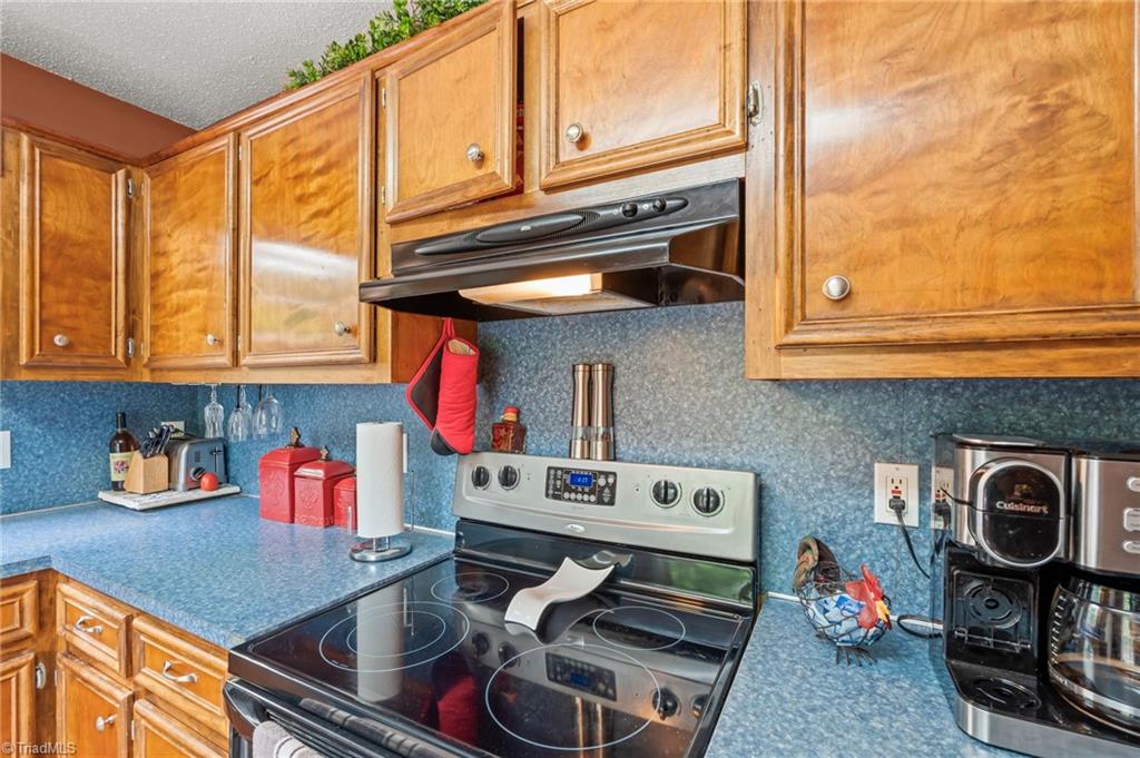 143 Shimmer Drive Property Photo 15