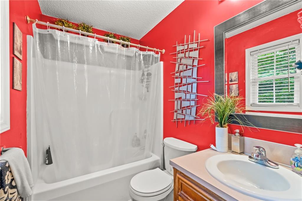 143 Shimmer Drive Property Photo 21