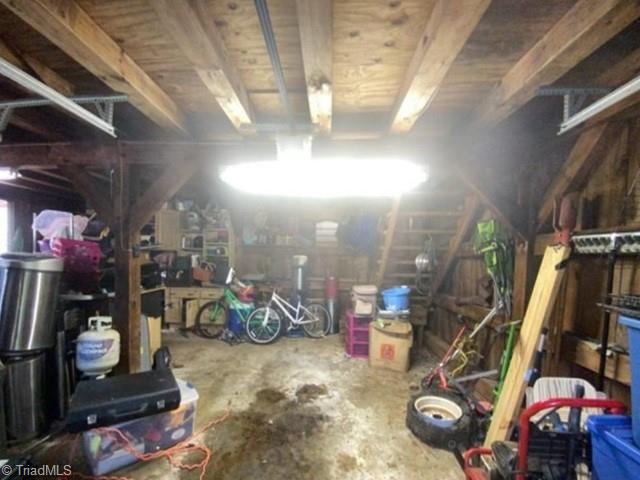 171 Colony Lane Property Photo 8