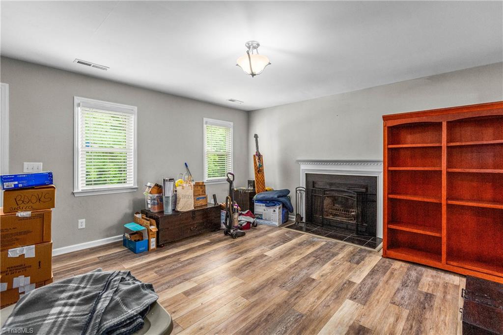 3113 Russell Way Lane Property Photo 6