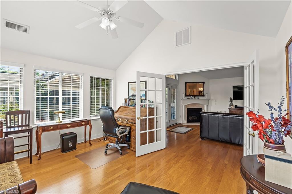 23 Pitlockry Place Property Photo 7