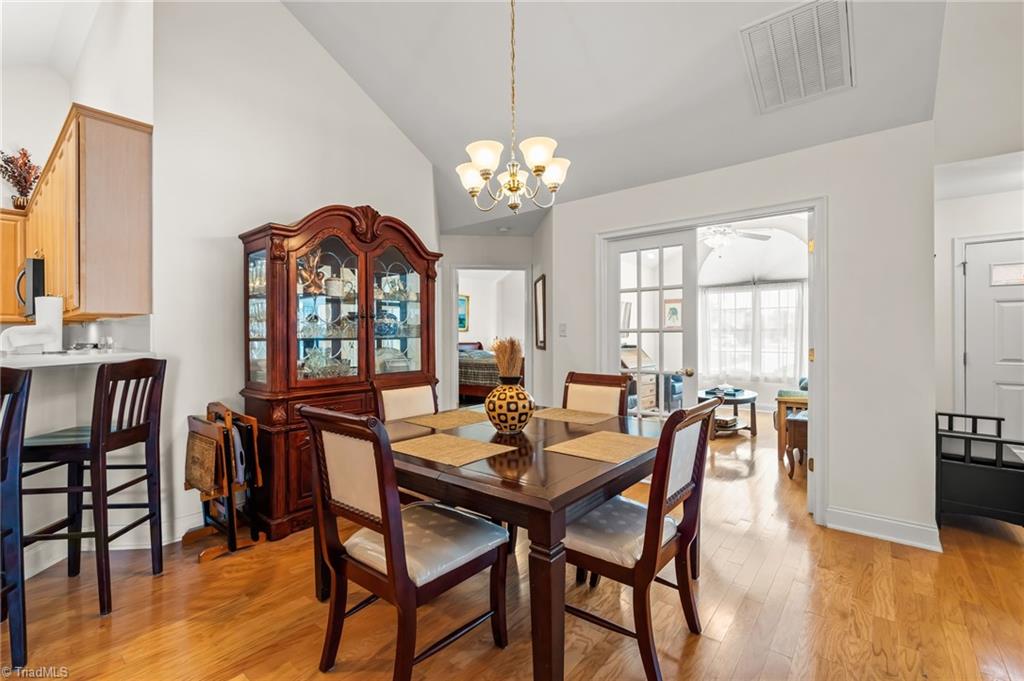 23 Pitlockry Place Property Photo 8
