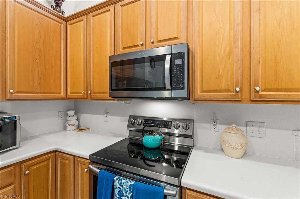 23 Pitlockry Place Property Photo 14