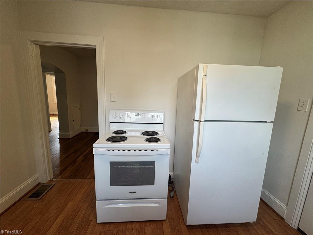 2369 Jefferson Avenue Property Photo 7