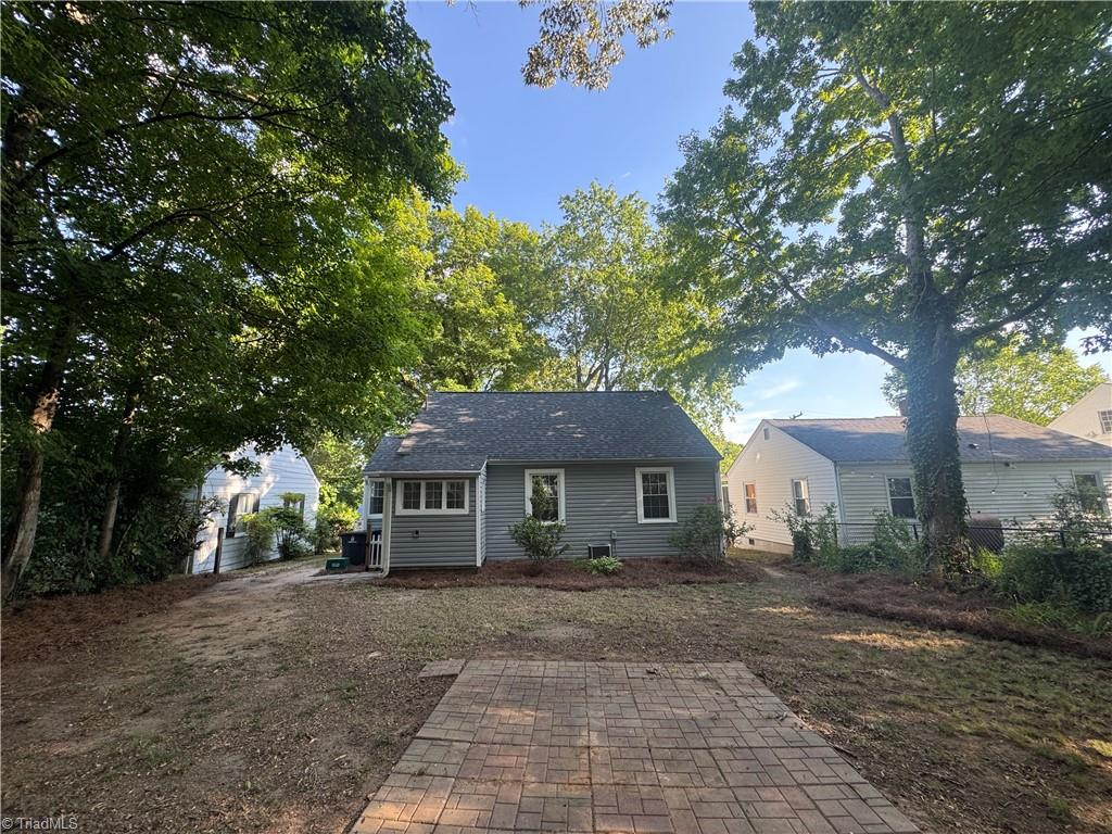 2369 Jefferson Avenue Property Photo 18
