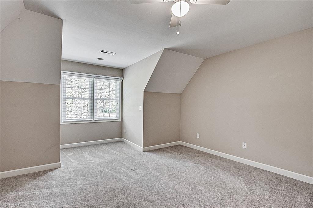 661 Nassau Trail Property Photo 28