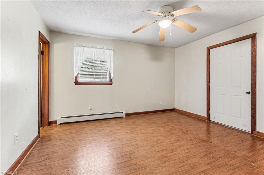 1040 Beechwood Road Property Photo 13