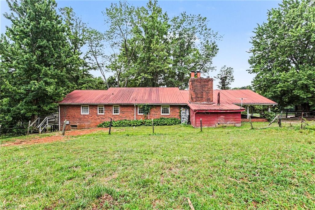 1040 Beechwood Road Property Photo 19