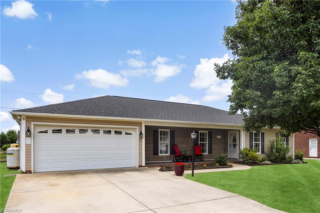 136 Meadowview Road
