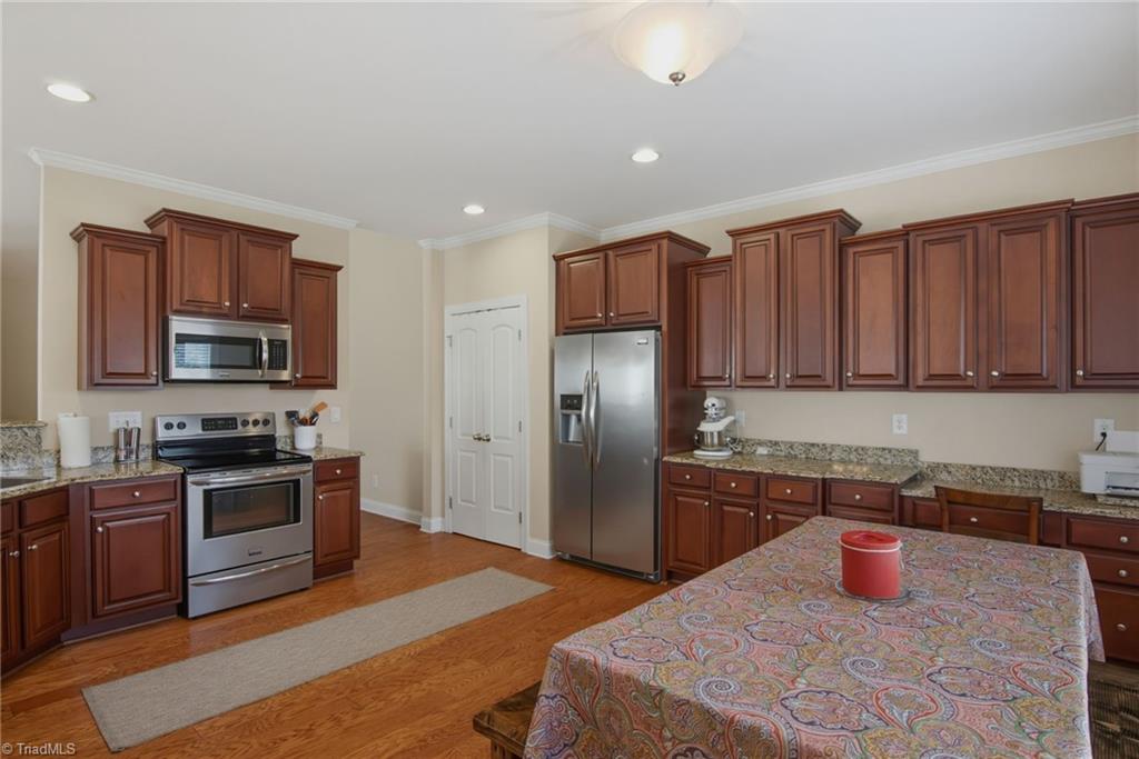 5399 Dobson Road Property Photo 10