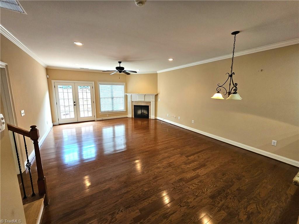 121 Oleander Drive Property Photo 3
