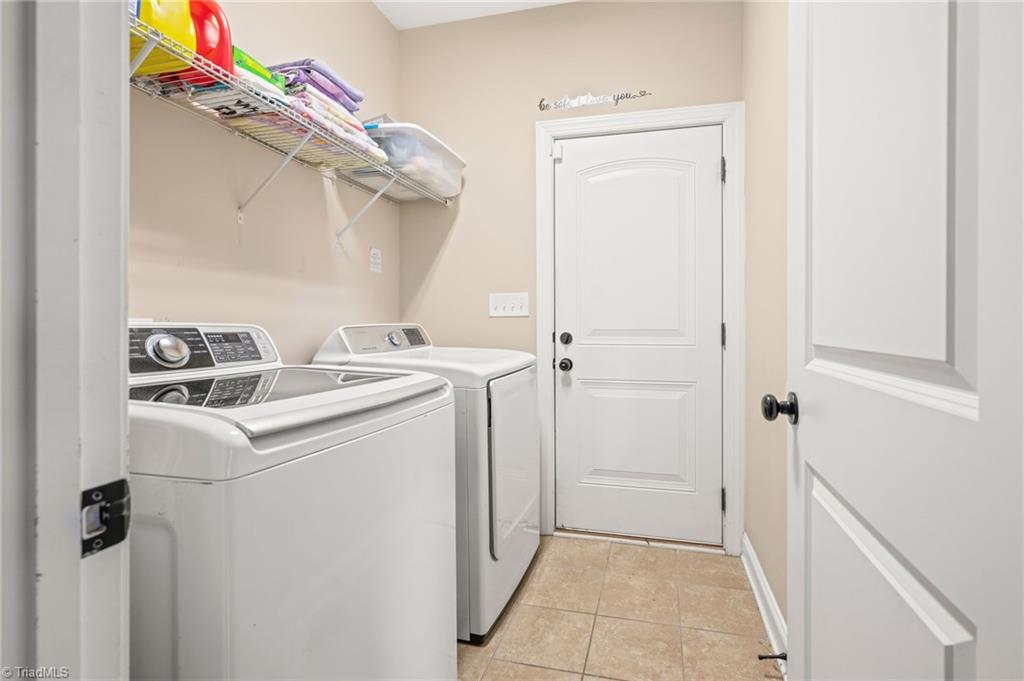 3457 Grandview Crossing Lane Property Photo 32
