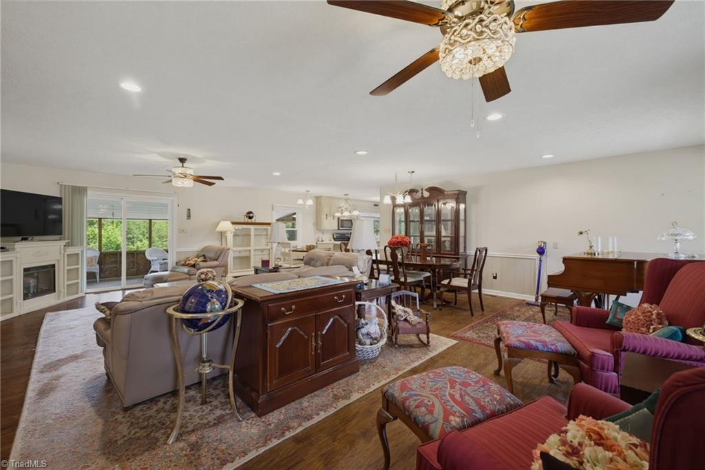 261 Westerly Park Road Property Photo 6