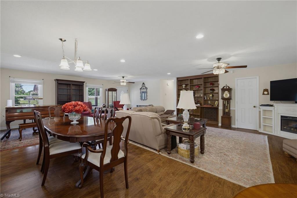 261 Westerly Park Road Property Photo 8