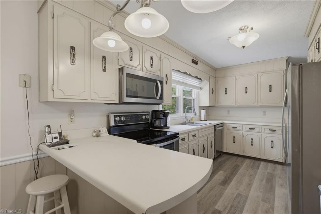 261 Westerly Park Road Property Photo 11